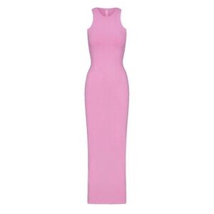 Skims bubblegum pink sleeveless maxi dress S